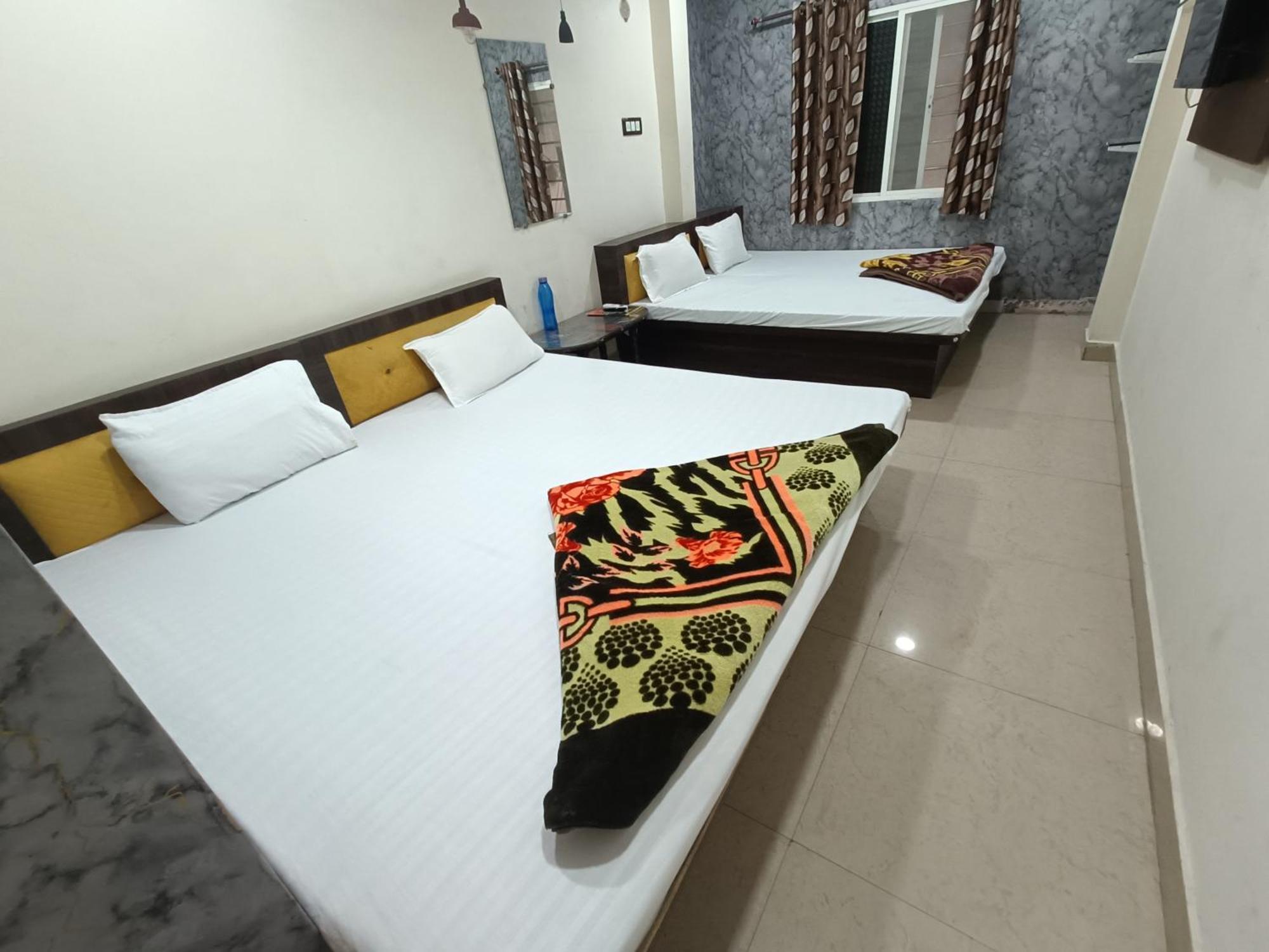 Ginger Hotels Ujjain Tower Kshipra Inn-Family Stay Airconditioned Hotel Екстериор снимка