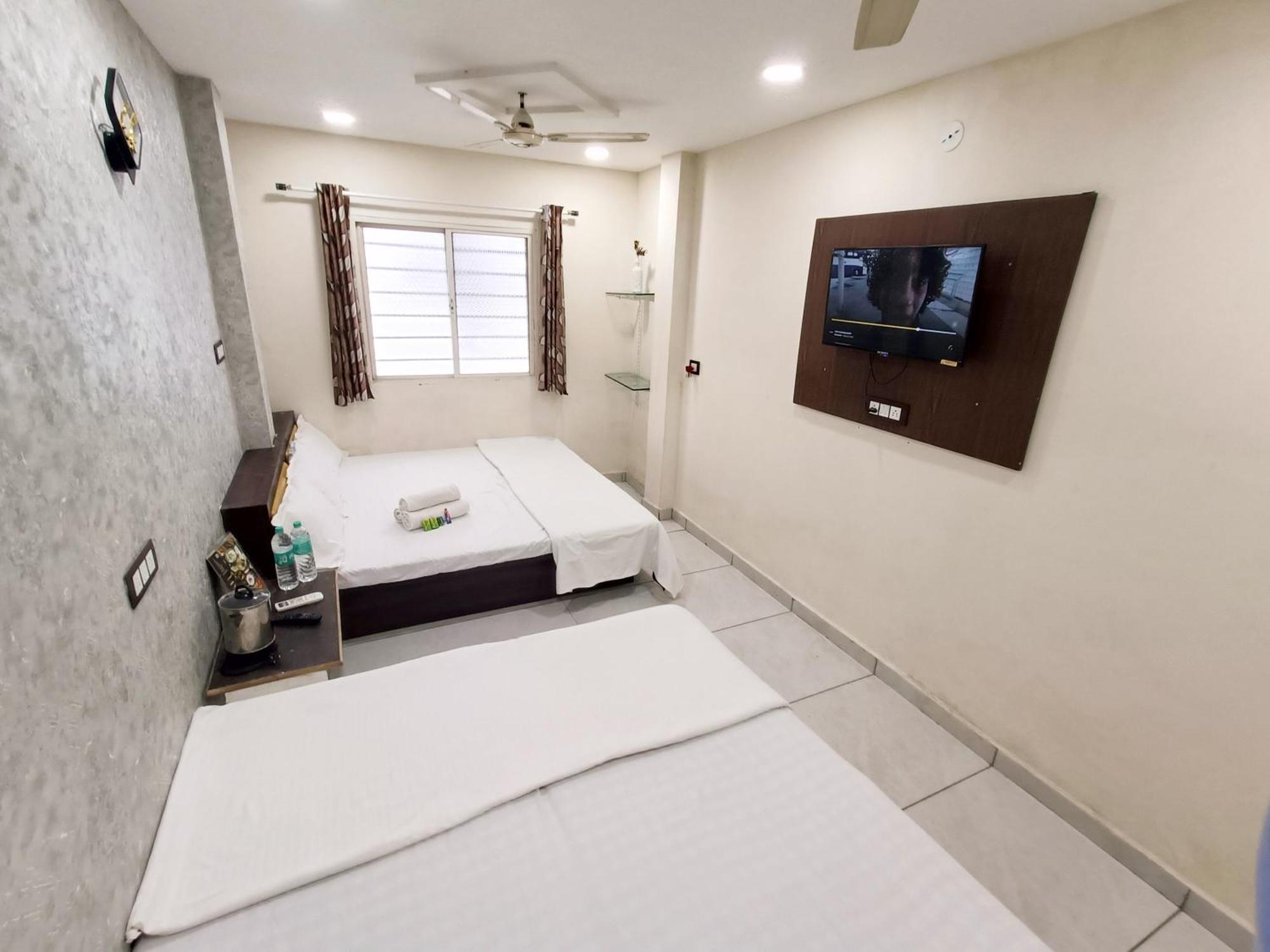 Ginger Hotels Ujjain Tower Kshipra Inn-Family Stay Airconditioned Hotel Екстериор снимка